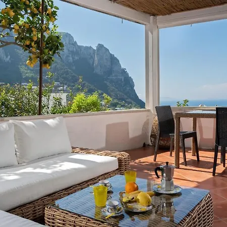 Town Apartmán Capri